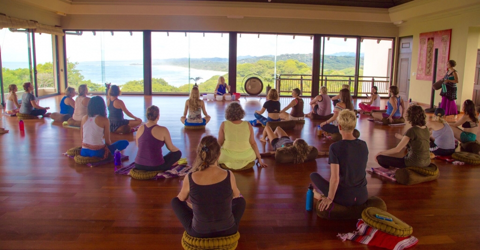 Sound meditation class in Costa Rica with One Yoga Global